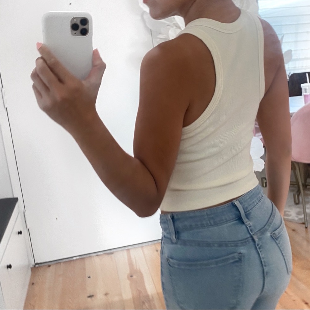 KACEY RACERBACK RIBBED TANK TOP - Picture 4 of 4